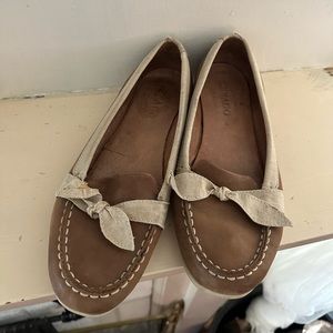 Sebago Women's Felucca Bow Brown, Women's Fashion, Footwear